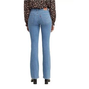 Levis 725 HIgh Rise Bootcut Jeans Size 29 Denim Lightwash